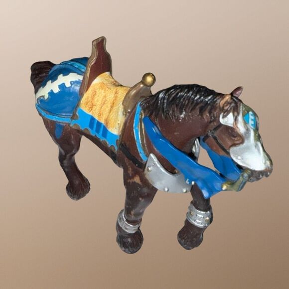 2005 Papo Fantasy Medieval Knight Horse PVC Figure Brown Blue Silver B14 - Picture 2 of 7